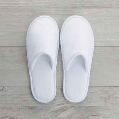Chinelos Super Luxe No Logo Veludo Brancos