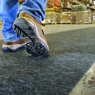 Tapete Adesivo Super Resistente Grippy 91 cm x 15,3 m Preto